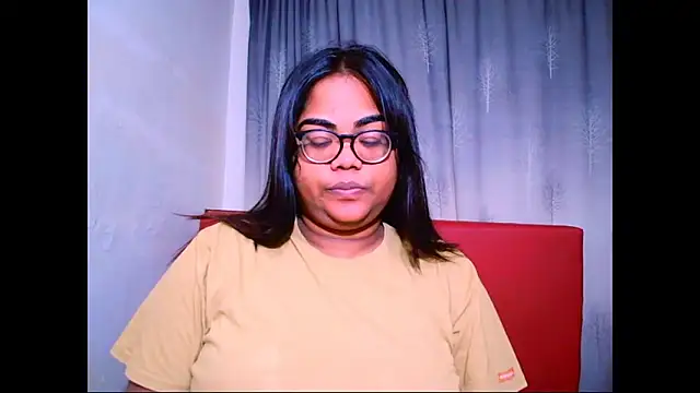 Indian Lola00 online show from October 6, 2025, 4:24 am