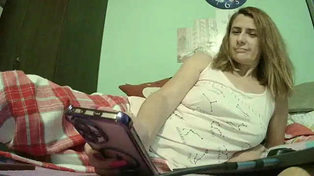 Snapshot of SexyGioconda chatting on May 3, 2026, 9:51 pm SexyGioconda online show from May 3, 2026, 9:51 pm