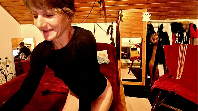 Hot Colettte online show from November 22, 2025, 10:41 pm