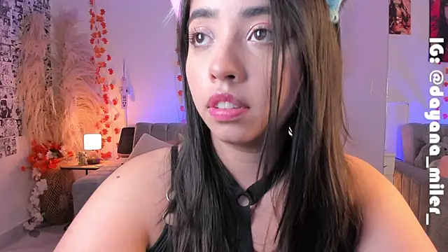  dayana miler online show from January 3, 2025, 2:32 am