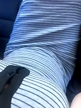 May-Squirt online show from November 21, 2025, 6:45 am