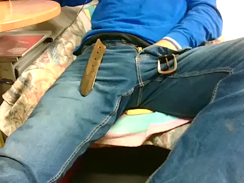 Giulio35 Pika online show from October 16, 2025, 7:44 pm