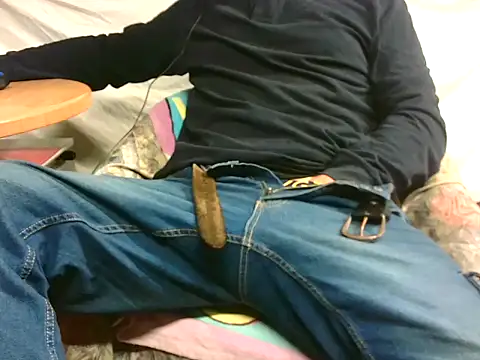 Giulio35 Pika online show from October 31, 2025, 6:10 am