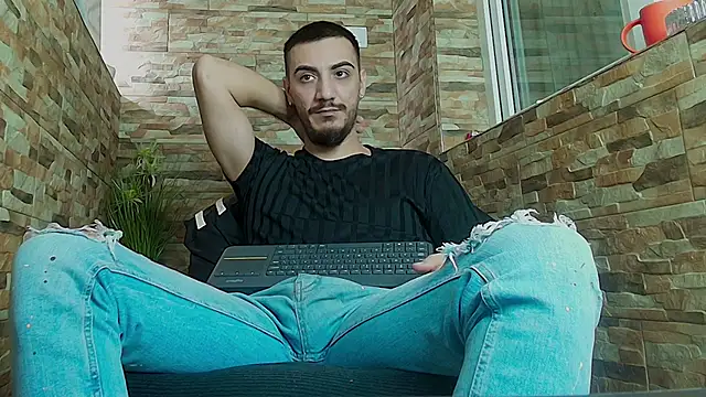 AndrewBanner online show from January 27, 2025, 7:35 am
