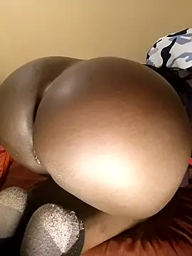 Snapshot of Misskhalifa_ chatting on September 27, 2025, 12:28 am Misskhalifa  online show from September 27, 2025, 12:28 am