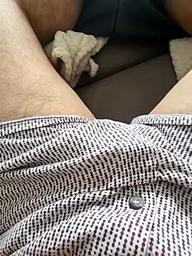 Snapshot of RIP_Curl chatting on December 3, 2025, 2:27 pm RIP Curl online show from December 3, 2025, 2:27 pm