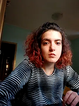 LadyMinnie online show from November 3, 2025, 9:57 am