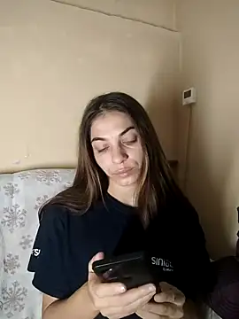 AntoniaHottie online show from October 8, 2025, 6:37 am