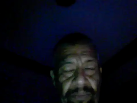 ElMasChingonMX online show from October 3, 2025, 9:33 am