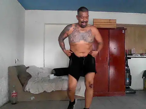 ElMasChingonMX online show from October 10, 2025, 5:03 pm