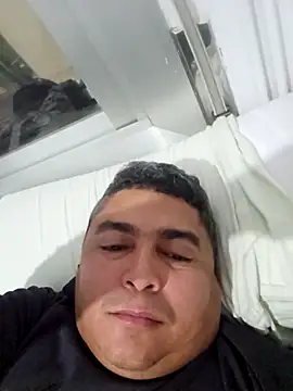 Snapshot of gordito_xx chatting on October 29, 2025, 11:14 pm gordito xx online show from October 29, 2025, 11:14 pm