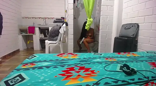 Snapshot of GiveLove1 chatting on February 26, 2025, 7:12 am GiveLove1 online show from February 26, 2025, 7:12 am