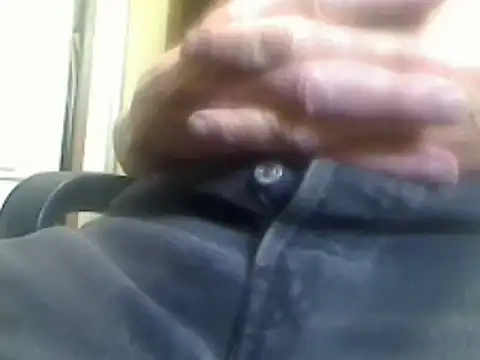 markluvskitty online show from March 5, 2025, 8:42 pm