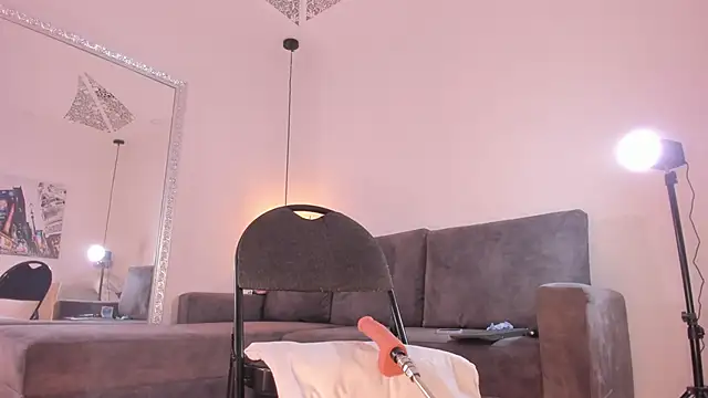 Snapshot of Isabella_francoo chatting on September 21, 2025, 11:59 am Isabella francoo online show from September 21, 2025, 11:59 am