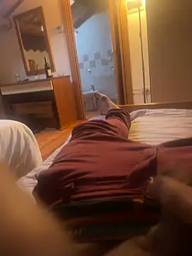 Snapshot of Edosxxl chatting on January 10, 2025, 3:37 pm Edosxxl online show from January 10, 2025, 3:37 pm