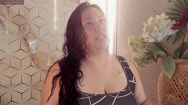 Biiancacox online show from June 2, 2026, 7:14 pm