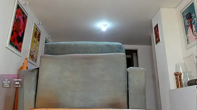 Snapshot of Alexxis-333 chatting on September 21, 2025, 6:46 pm Alexxis-333 online show from September 21, 2025, 6:46 pm