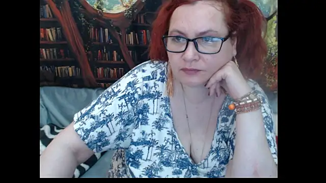 PlayfullMature online show from June 2, 2026, 7:41 am