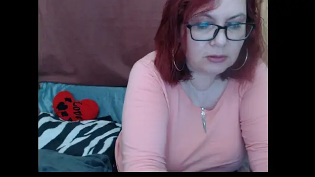 PlayfullMature online show from April 9, 2026, 10:16 pm