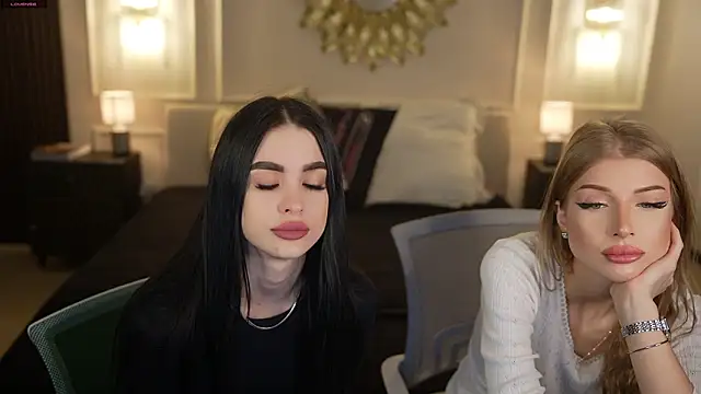 Tina Breeze online show from February 16, 2026, 8:24 am