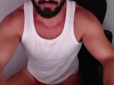 TopDaddy23 online show from May 29, 2026, 2:28 am