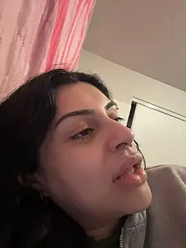 ThickerThanYoBitch online show from February 6, 2026, 2:24 pm