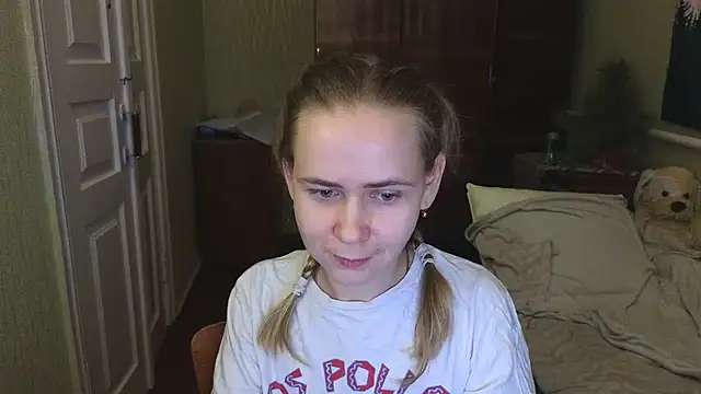 Riley Roo online show from January 9, 2025, 8:44 pm