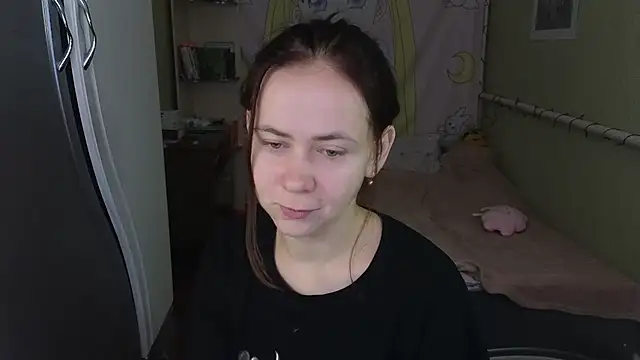 Snapshot of Riley_Roo chatting on October 14, 2025, 6:25 am Riley Roo online show from October 14, 2025, 6:25 am