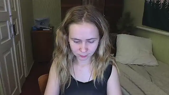 Riley Roo online show from January 22, 2025, 5:28 pm