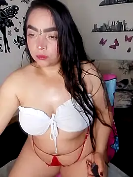 samantha2207 online show from September 17, 2025, 6:48 am