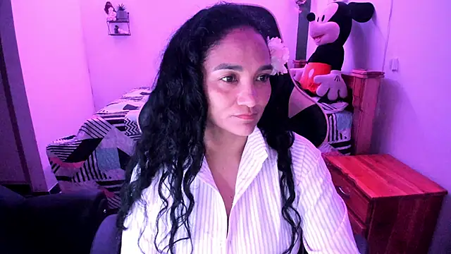 Snapshot of rayza_mature_154 chatting on May 6, 2026, 11:20 pm rayza mature 154 online show from May 6, 2026, 11:20 pm