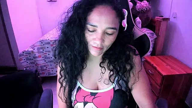 Snapshot of rayza_mature_154 chatting on May 26, 2026, 3:32 pm rayza mature 154 online show from May 26, 2026, 3:32 pm