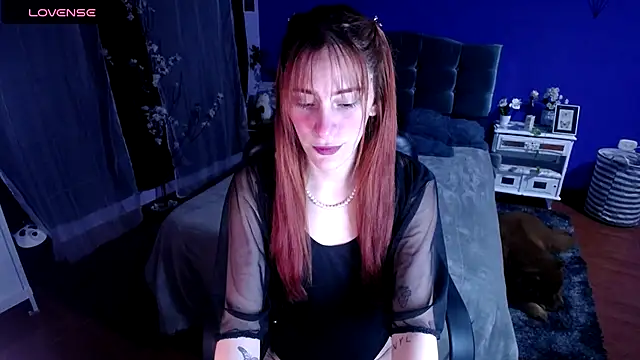 IsaBaileys  online show from November 15, 2025, 11:09 pm