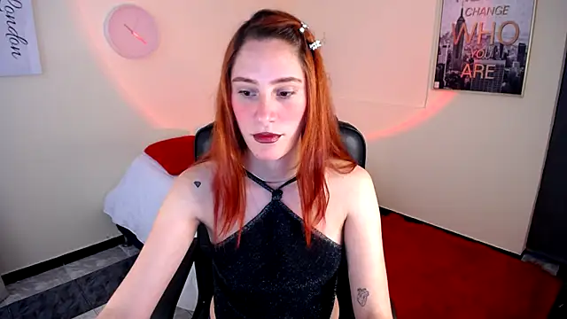 Snapshot of IsaBaileys_ chatting on March 3, 2025, 7:49 pm IsaBaileys  online show from March 3, 2025, 7:49 pm