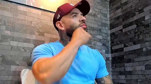 BruceDallas online show from January 9, 2026, 3:24 am