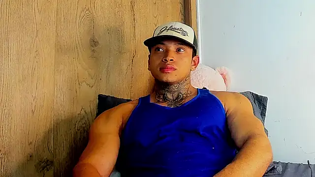 Stiven collins online show from November 2, 2025, 6:07 am