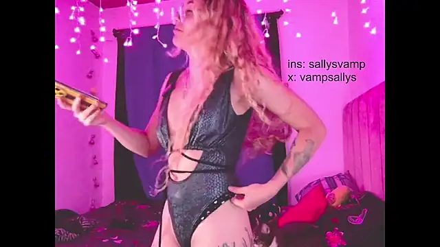 Snapshot of galatea_tantric chatting on November 19, 2025, 4:01 am galatea tantric online show from November 19, 2025, 4:01 am