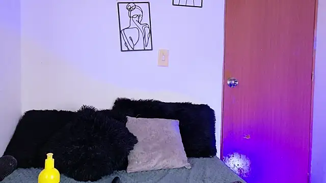 ale blossom online show from February 20, 2026, 9:39 pm