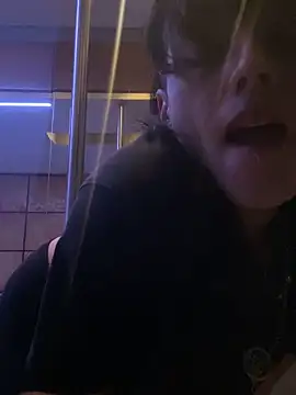 Snapshot of Cyberdark1312x chatting on September 22, 2025, 9:37 am Cyberdark1312x online show from September 22, 2025, 9:37 am