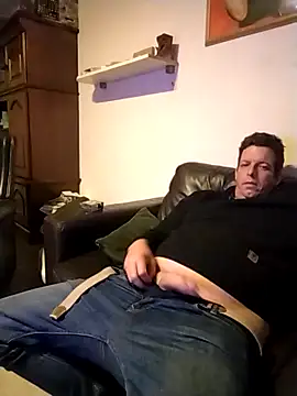 Snapshot of Knuffelstaaf123 chatting on October 19, 2025, 2:58 am Knuffelstaaf123 online show from October 19, 2025, 2:58 am