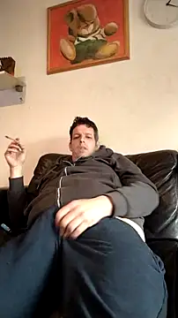 Knuffelstaaf123 online show from February 28, 2026, 1:33 pm