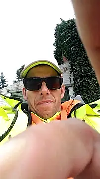 Snapshot of Knuffelstaaf123 chatting on September 25, 2025, 12:33 pm Knuffelstaaf123 online show from September 25, 2025, 12:33 pm