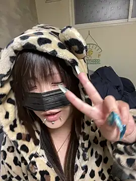 Snapshot of miyabi_room chatting on June 7, 2026, 12:21 pm miyabi room online show from June 7, 2026, 12:21 pm