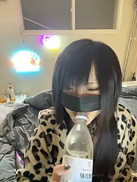 Snapshot of miyabi_room chatting on October 29, 2025, 12:04 pm miyabi room online show from October 29, 2025, 12:04 pm