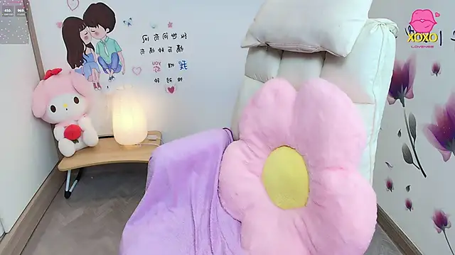 Snapshot of _Mizuki_ chatting on September 23, 2025, 4:58 pm  Mizuki  online show from September 23, 2025, 4:58 pm