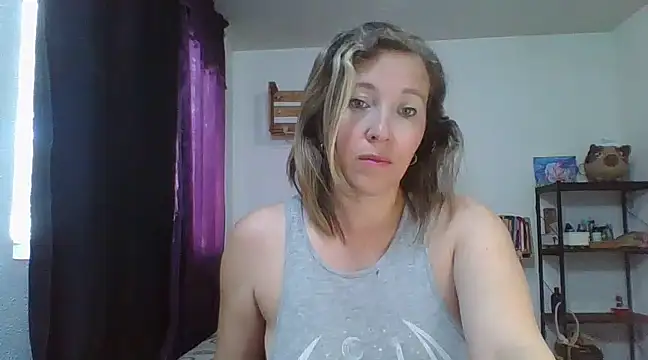 charlott ponce online show from February 19, 2025, 6:10 pm