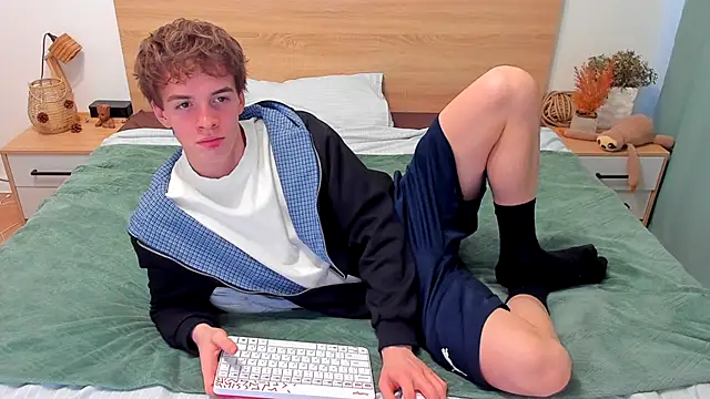 Fandi 777 online show from November 28, 2025, 8:25 am