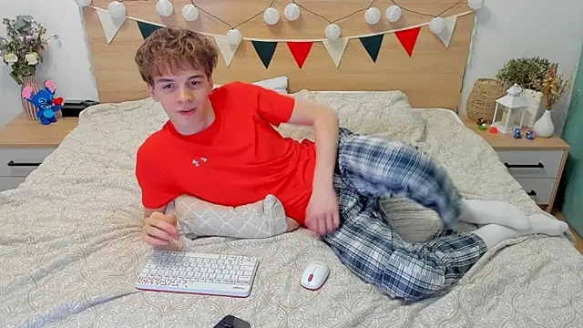 Snapshot of Fandi_777 chatting on March 3, 2025, 6:09 am Fandi 777 online show from March 3, 2025, 6:09 am