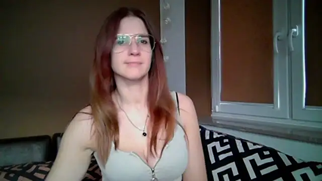 KayaRose online show from October 15, 2025, 3:09 pm