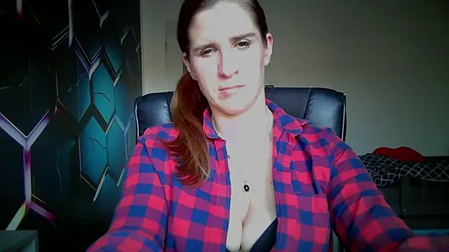 KayaRose online show from October 10, 2025, 3:13 pm